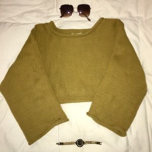 Cropped knit sweater